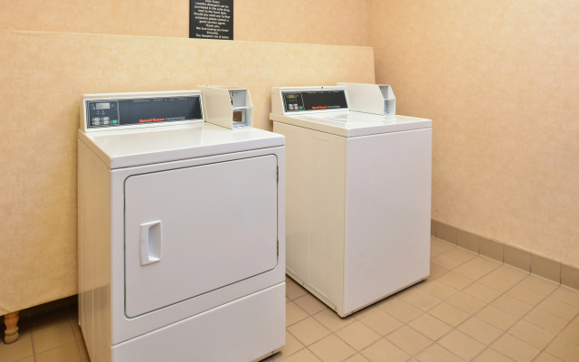 Hampton Inn & Suites Woodland-Sacramento Area