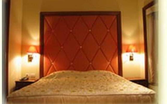 Silk Suite Silom