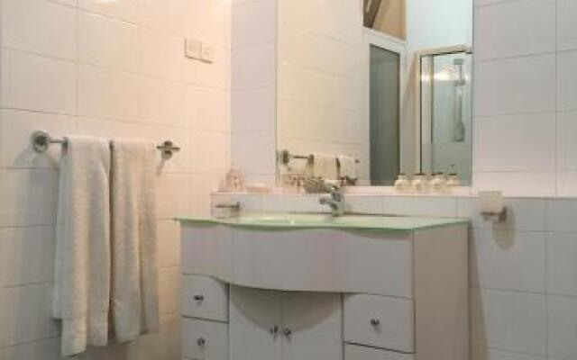 Binoya Tea Estate Bungalow