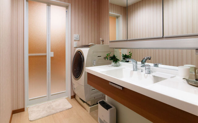 Aya inn Karasuma Gojo