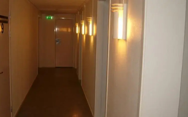 Ödeshögs Hotell & Vandrarhem HB