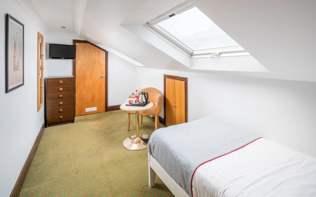 Abbey Hotel Shepherd's Bush