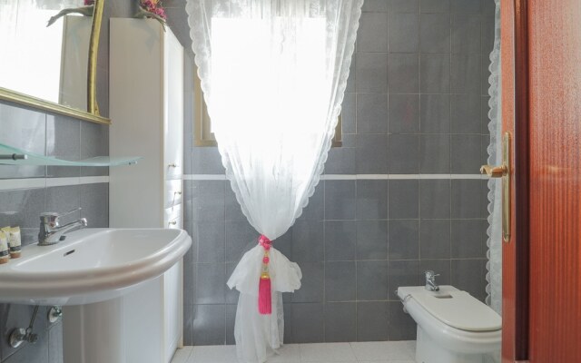 Big Retro Malagueta Beach And Downtown