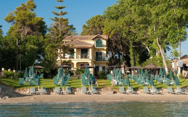 Zarkadis Beach Apartments