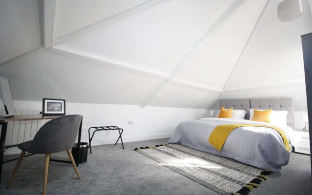 Willow Serviced Apartments The Walk 2