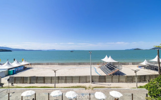 Great Beachfront Apartment Lbm306