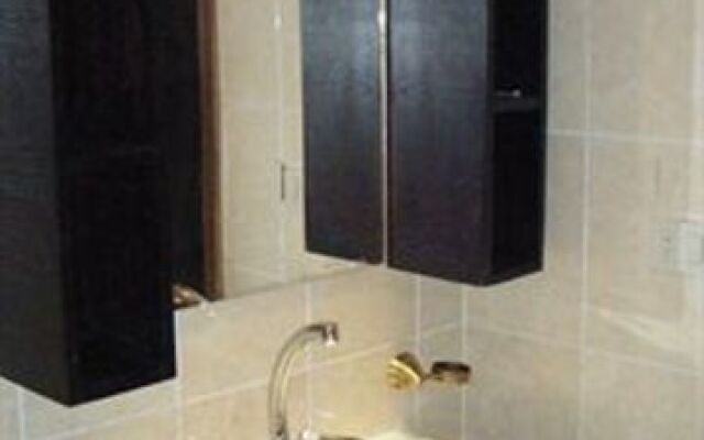 Carlton Resort Apartments