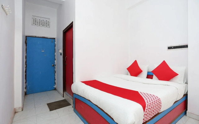 Oyo 28006 Hotel President