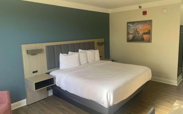 Wingate by Wyndham Savannah Gateway