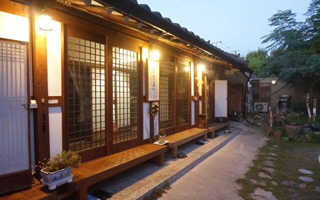Jeongju Starry Garden Pension