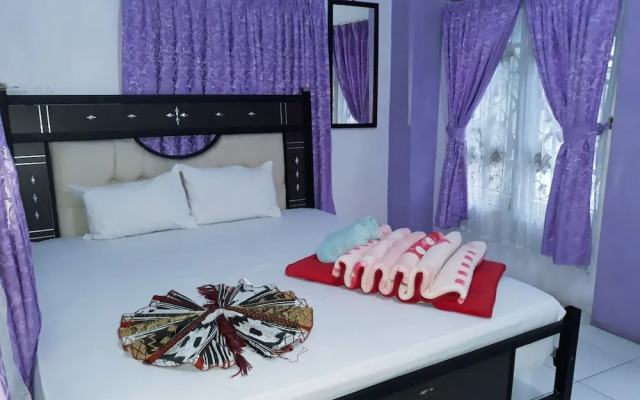 Trivadoh Syariah Hotel