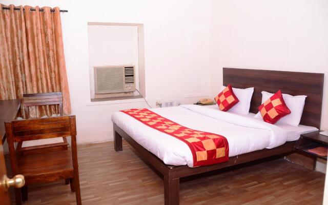 Hotel Sugandh Retreat - Hostel