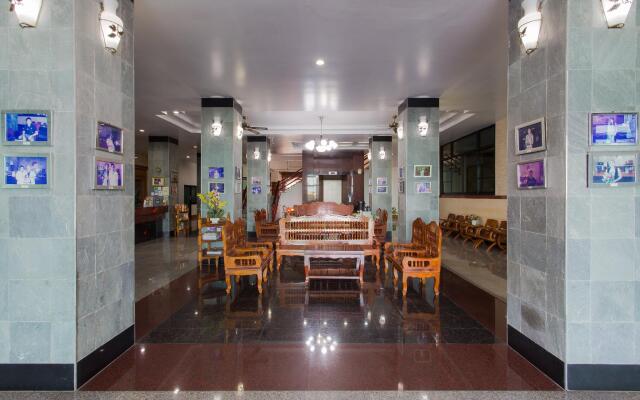 Onnicha Hotel