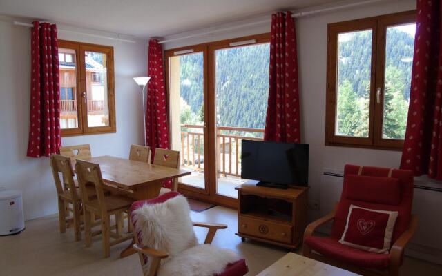 Lou Services Apartment G12 LSI 001