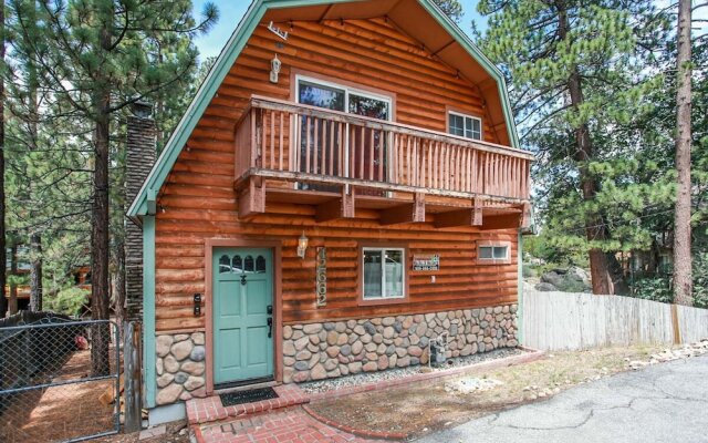 Juniper Creek!-441 by Big Bear Vacations