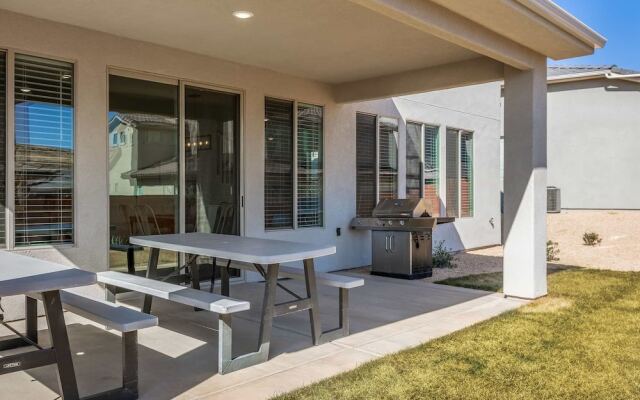 Desert Rose by RedAwning