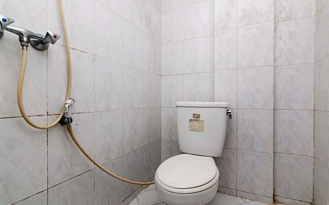 OYO 2422 Rama Hotel