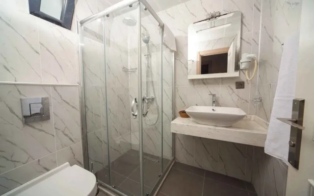 Istanbul Old City Beyazid Belmond Hotel