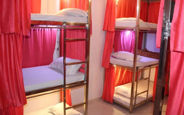 Sunset Backpackers Hostel