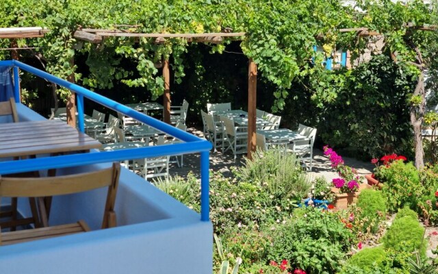 Tilemachos Rooms & Studios