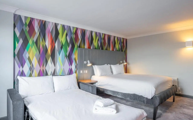 Village Hotel St David'S, Nr Chester