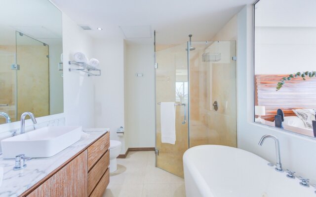 NEW Beach Club Game Room Cinema Condos