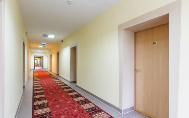 Hotel Łabędy