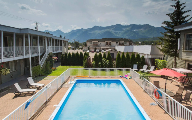 Powder Mountain Lodge