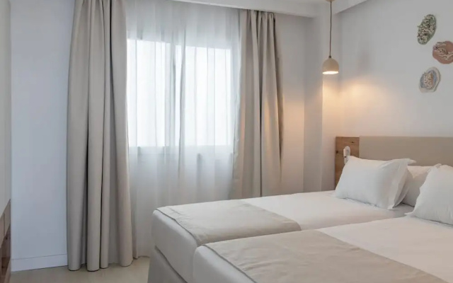 Suites Roc Portonova