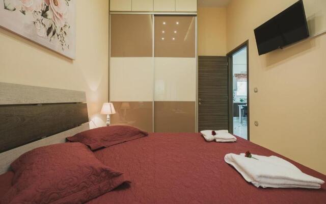 Spacious & New fully equipped Home with Parking