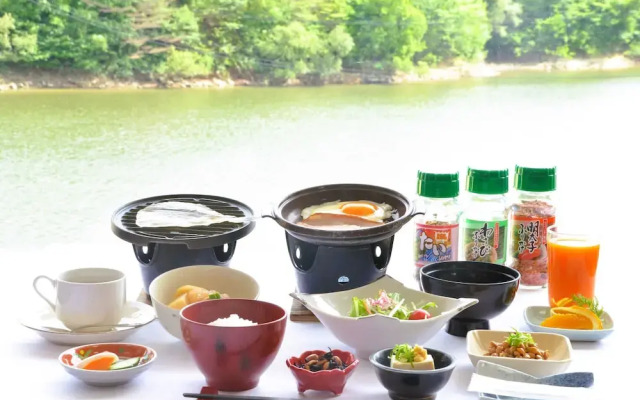 Hotel Hakuryuko Resort