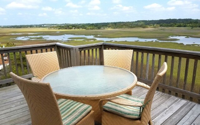 The White - 3 Br Home