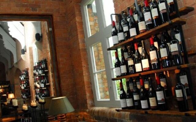 The Cholmondeley Arms Inn - Good Pub Food - B&B in Cheshire