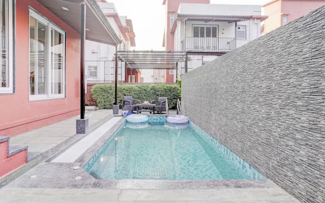 Elivaas Irene Jade 3BHK Pvt Pool Garden with Balconies