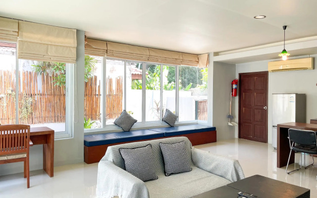 The Living Pool Villas