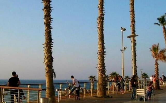 Hotel Apartment Colony Beach Tel Aviv Bat Yam 9