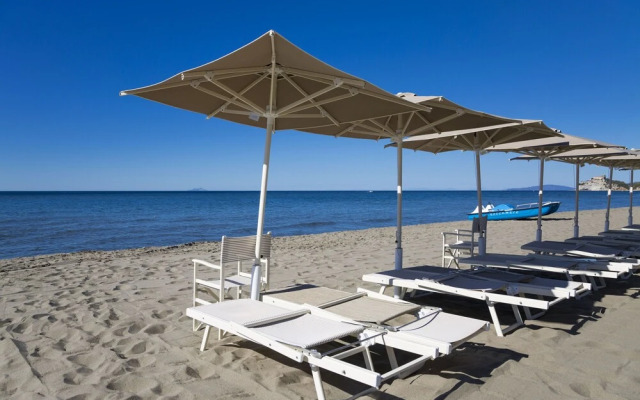 Roccamare Resort - Ville e Appartamenti