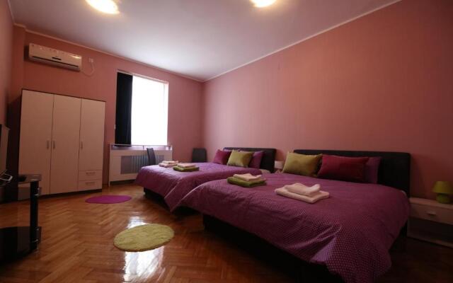 Hostel Fine Belgrade