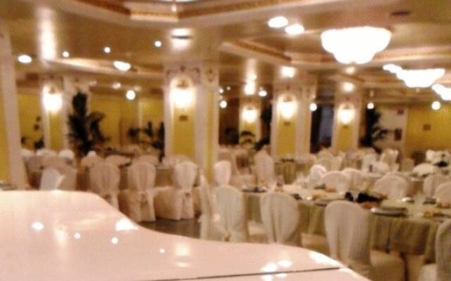 Grand Hotel De La Ville