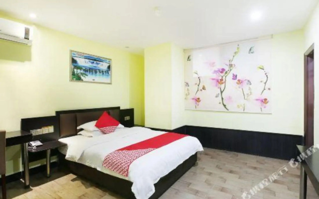 Yingyi Business Hotel