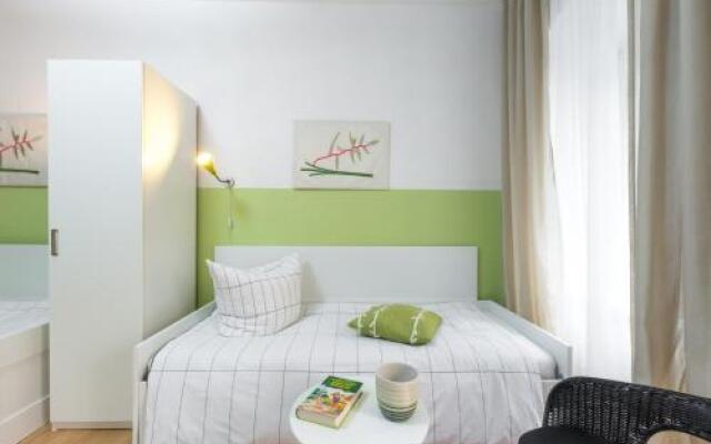 Schönes 2-Zimmer-Apartment in Kollwitzplatz-Nähe