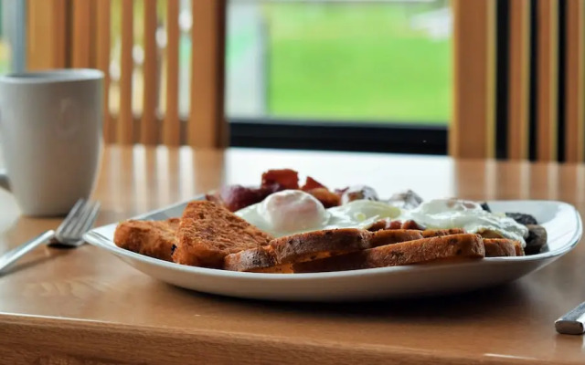 Calderfields Golf & Country Club