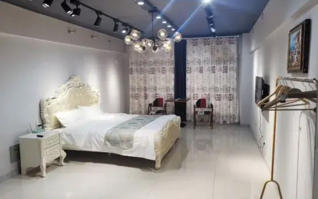 Changchun Milky Way fashion daily rental apartment