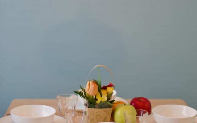 F24-405 Premium Suite 4ppl 2 Beds 1min from Subway