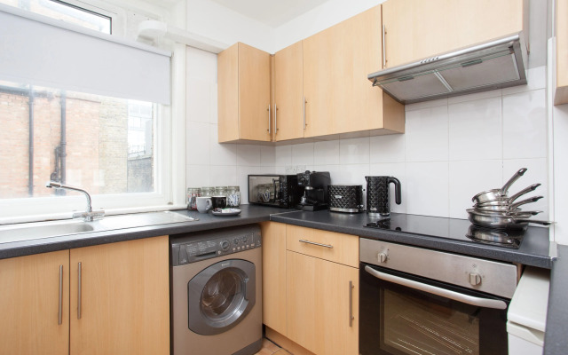 Basic Apartment for Two Amazing Location