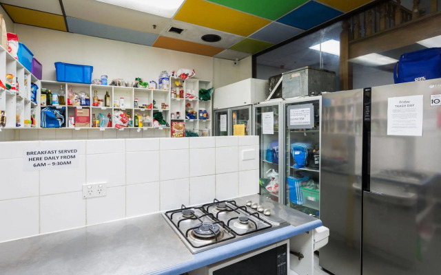 Blue Galah Backpackers Hostel