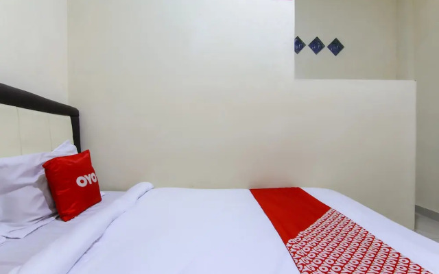 Ratu Residence by OYO Rooms