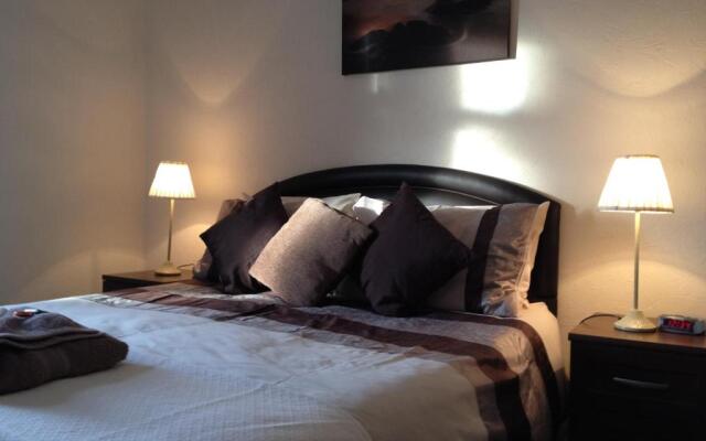 Carisbrooke Guest House