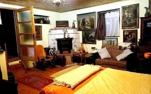 Leyla Guesthouse Castel