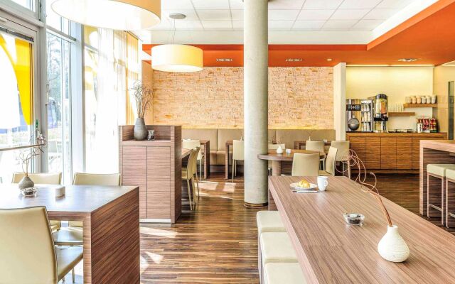 Hotel ibis Friedrichshafen Airport Messe